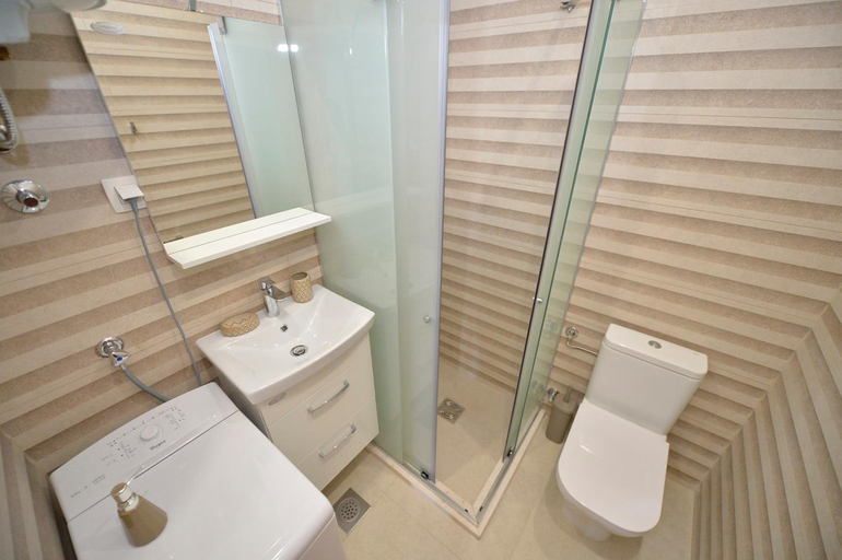 Bathroom 2, Pontus Luxury Apartments