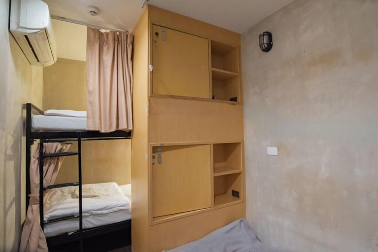 Bedroom 15