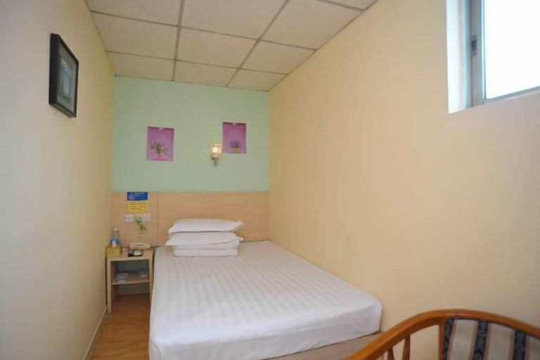 Bedroom 2, Yuekai Hostel, Dongguan