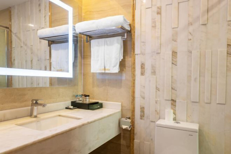 Bathroom 4, Galaxy International Hotel, Anshun