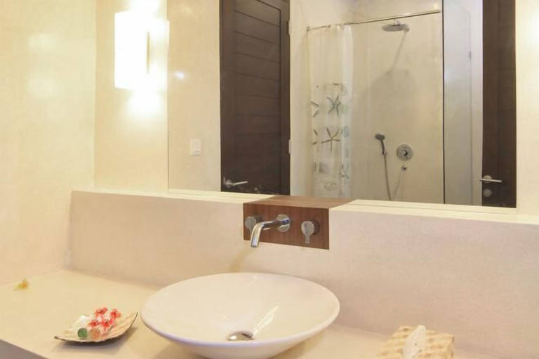 Bathroom 8