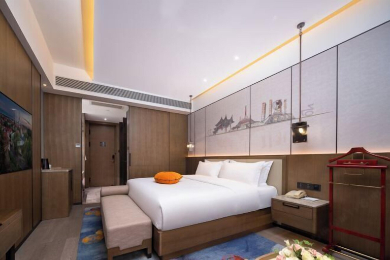 Bedroom 2, Dongbao Hotel, Chuxiong Yi