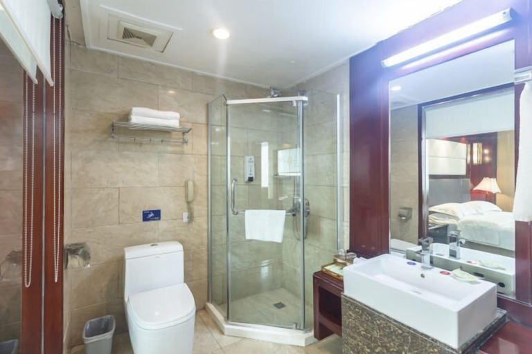 Bathroom 3, Jincheng Grand Hotel, Jincheng