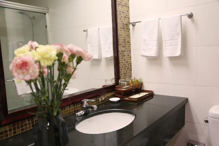 Bathroom 3, Haining Haodu Holiday Inn, Jiaxing