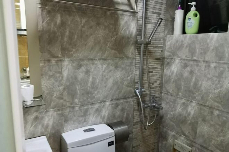 Bathroom 4, Shenzhen Dongmen Hotel Style Apartment, Shenzhen