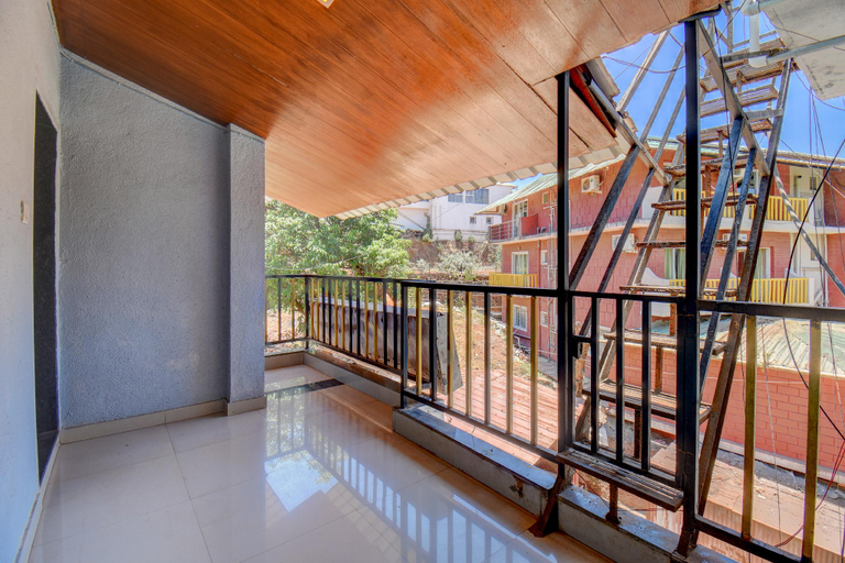 Others 4, New Jijau Residency, Mahabaleshwar , Satara