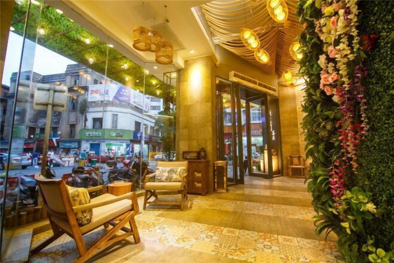 Others 5, Xinyulong Inn, Wuzhou