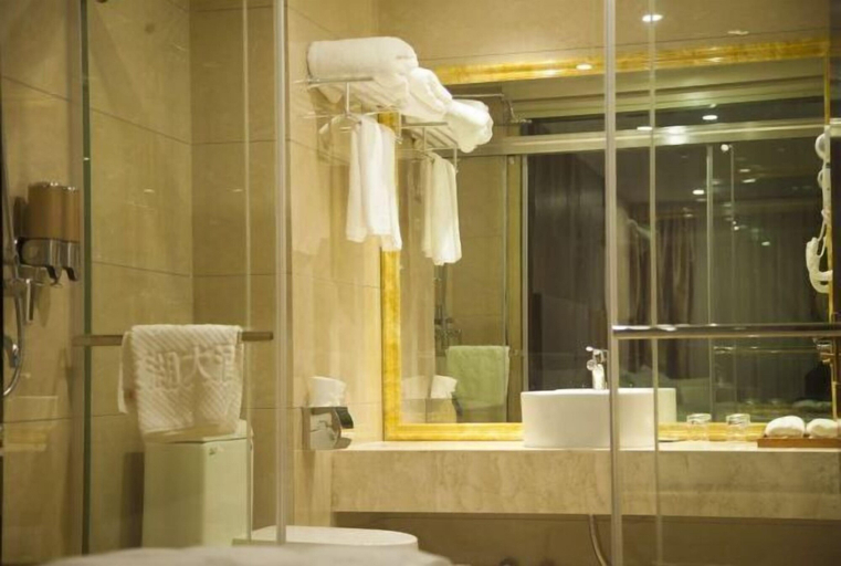 Bathroom 4, Donghu Hotel, Ningde