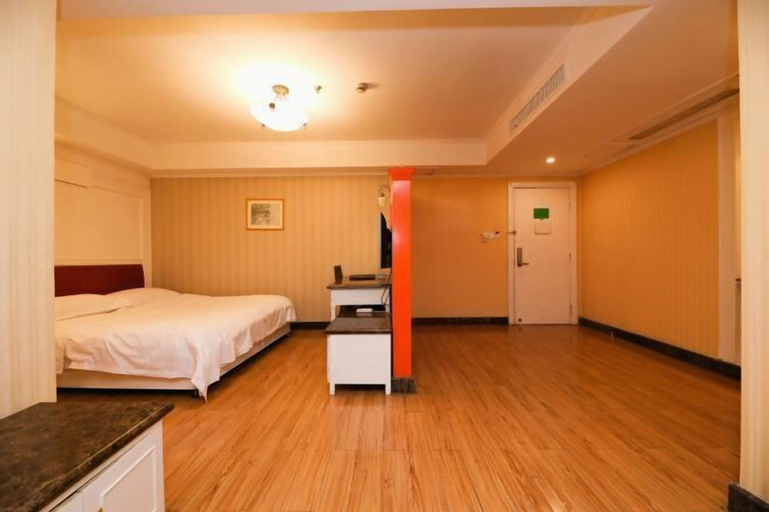 Bedroom 9