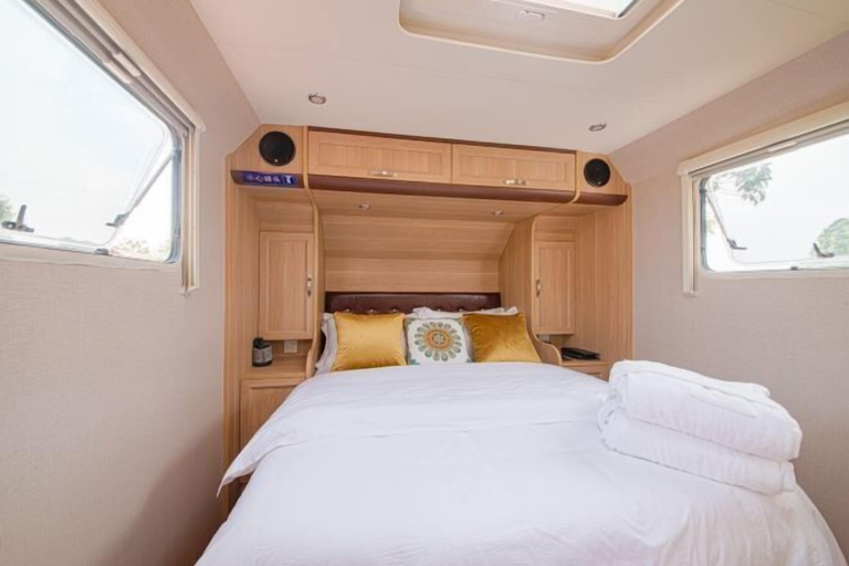 Bedroom 3, Midea Egret Lake Car Theme Hotel, Foshan