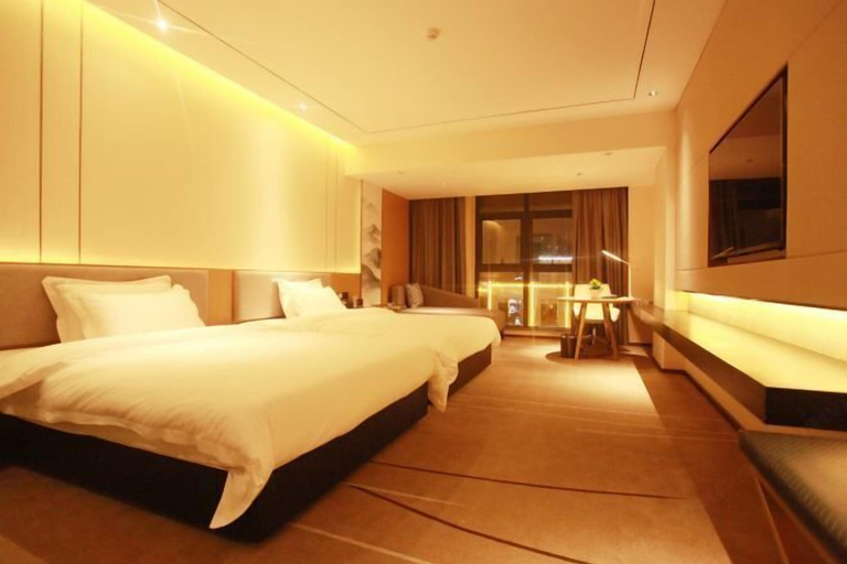 Bedroom 2, Junyue International Hotel, Liangshan Yi