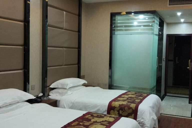 Bedroom 3, Tongcheng Huaxu International Hotel, Xianning