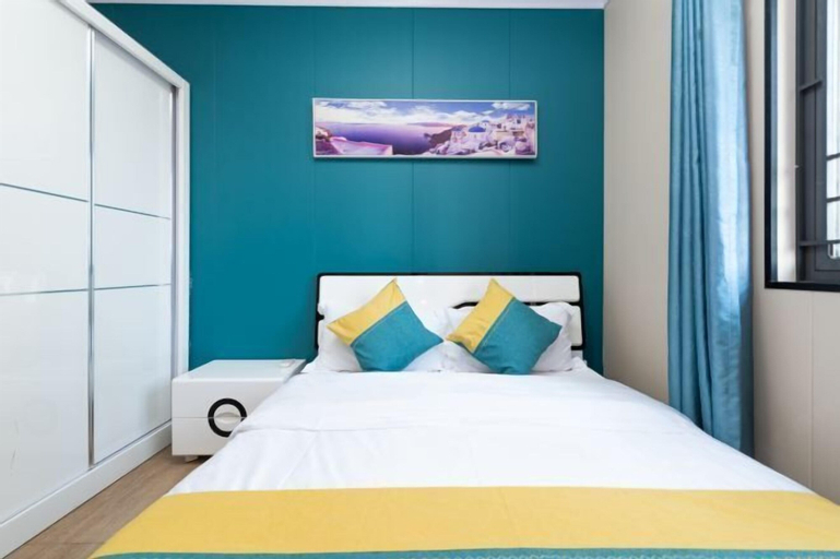 Bedroom 12