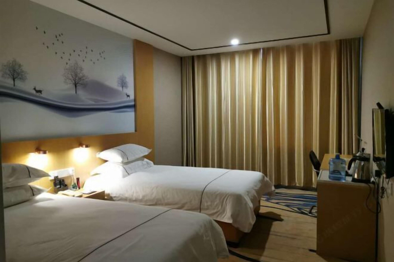 Bedroom 3, Zheng Tai He East Hotel, Liaocheng