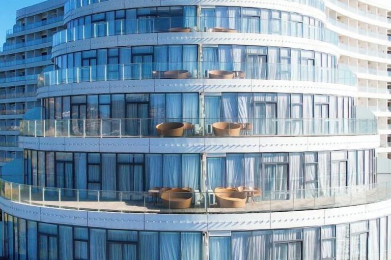 Exterior & Views 2, WEISELECT DALI SHAN HAIWAN HOTEL, Dali Bai
