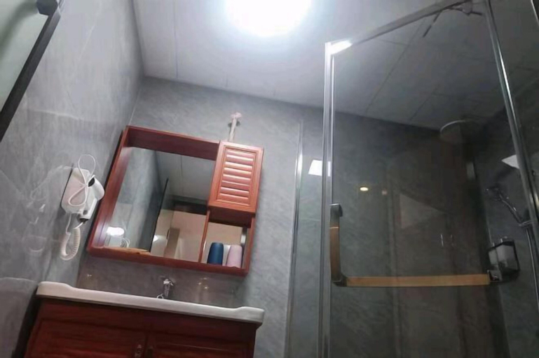 Bathroom 6