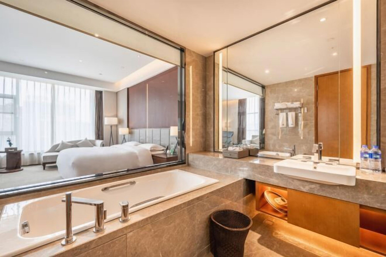 Bathroom 4, Grand Skylight Hotel, Weinan