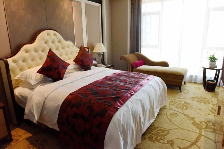 Bedroom 3, Hongquan Hotel, Pingliang