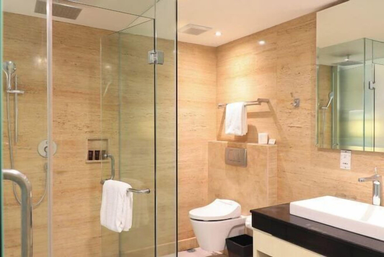 Bathroom 21
