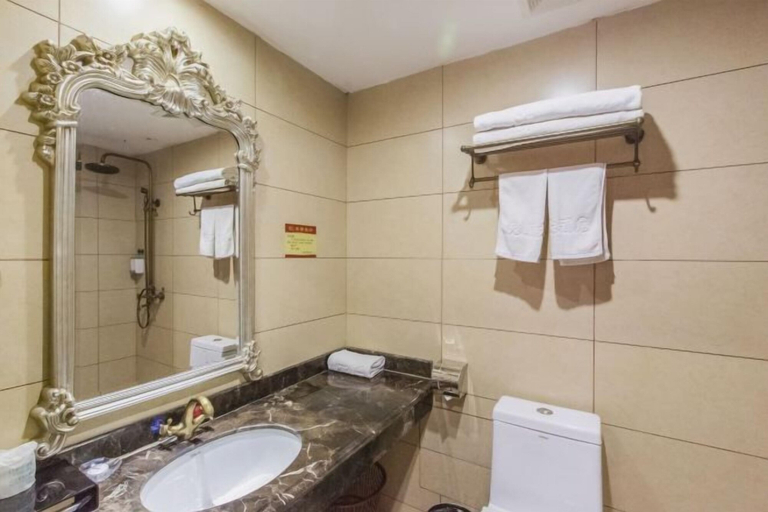 Bathroom 3, Tian Yi Hotel, Jinzhong