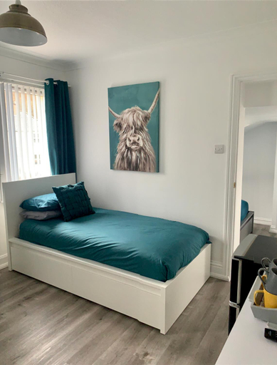 Others 4, Nevis Rooms - Self check in with free onsite Parking, Highland