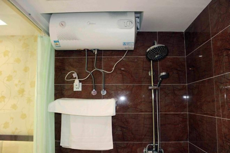 Bathroom 5, Shenyang Jiayang Business Hotel, Shenyang