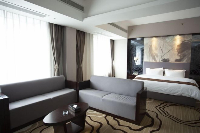 Bedroom 2, Yi Jia Hotel, Zhuhai