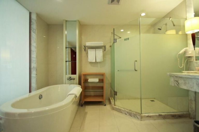 Bathroom 4, Xin Ci Hotel, Yancheng