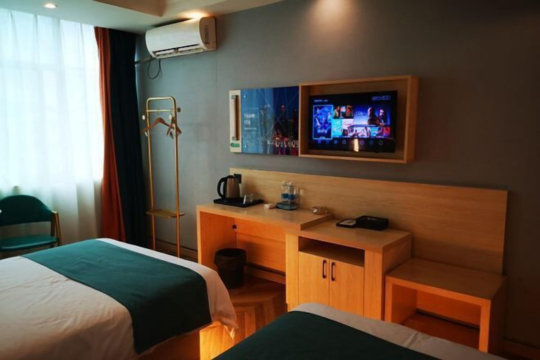 Bedroom 4, Xinjiayuan Hotel, Chenzhou