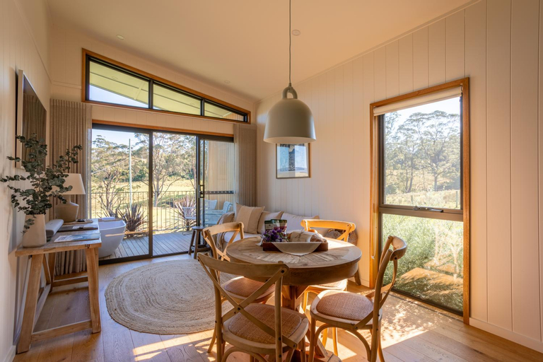 Dining Room 9