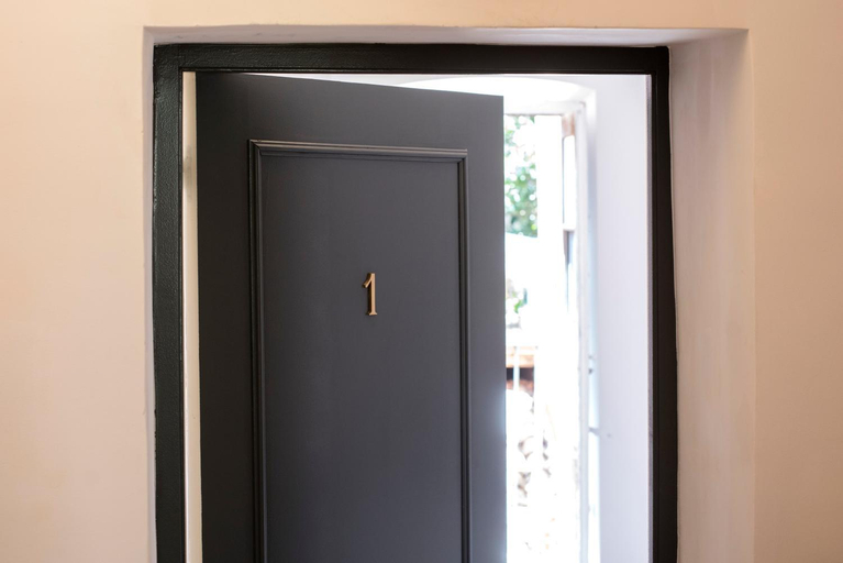 Others 5, CASA FILOMENA, Barcelona