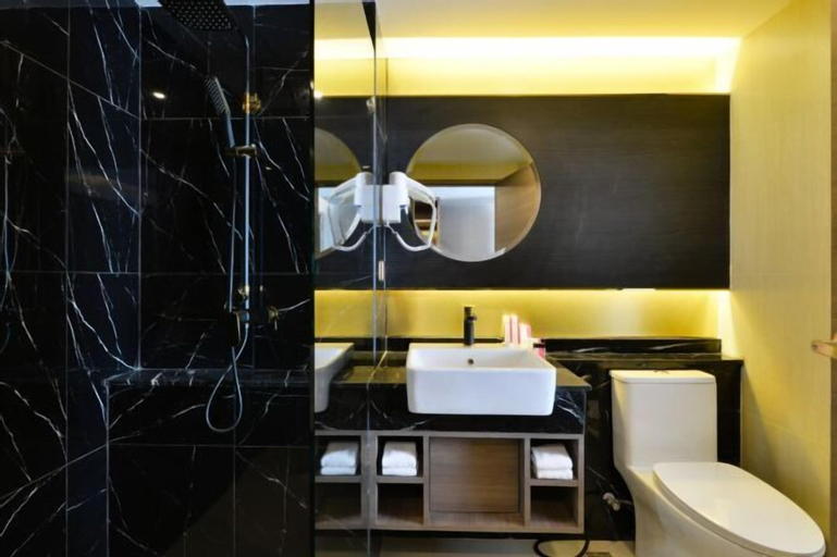 Bathroom 5