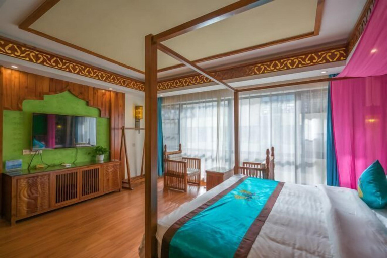 Bedroom 3, Lanmei Riverside Holiday Hotel, Xishuangbanna Dai
