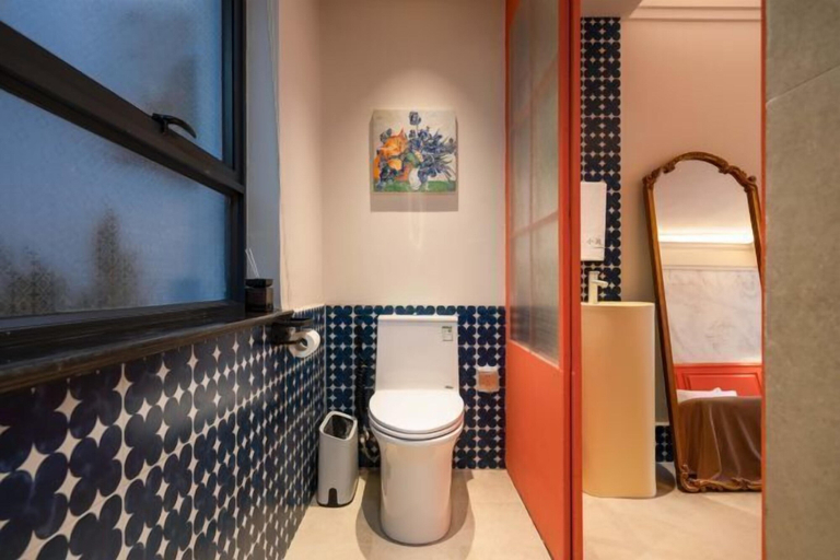 Bathroom 4, Amila Guesthouse, Dali Bai