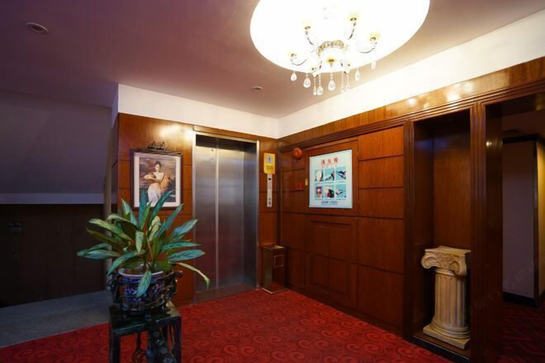 Others 5, Jinlong Hotel, Dongguan