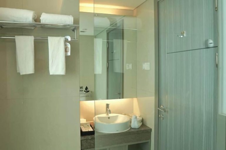 Bathroom 6