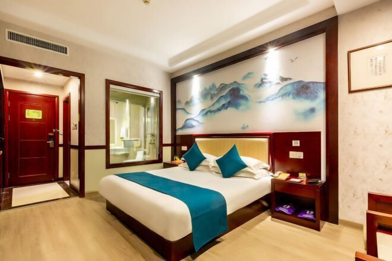 Bedroom 3, Guanfeng Holiday Hotel, Jiaxing