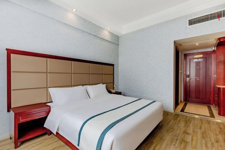 Bedroom 3, Xinyu Donghu Four Seasons Hotel, Xinyu