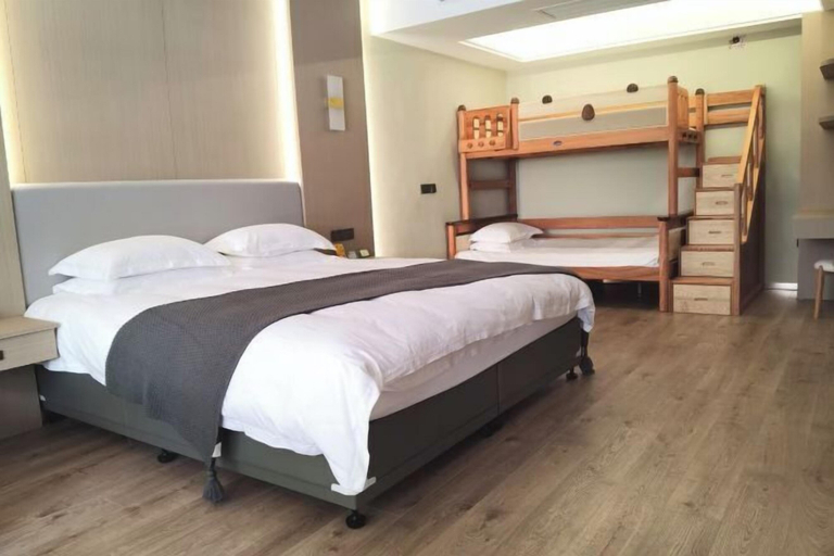 Bedroom 2, Yandangshan Villas, Wenzhou