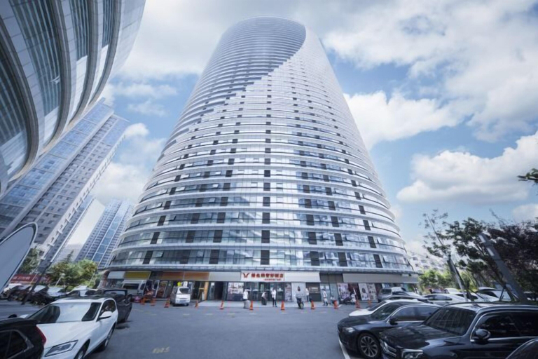 Exterior & Views 2, Vienna Classic Hotel (Qingdao Golden Beach Wuyue Plaza)