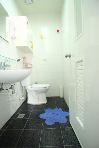 Bathroom 2, Tainan Travel Inn, Tainan