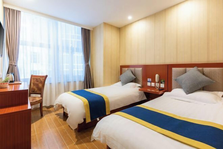 Bedroom 3, Oriental Hotel, Beijing