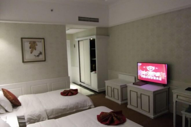 Bedroom 3, Hongfurong Hotel, Qianxinan Buyei and Miao