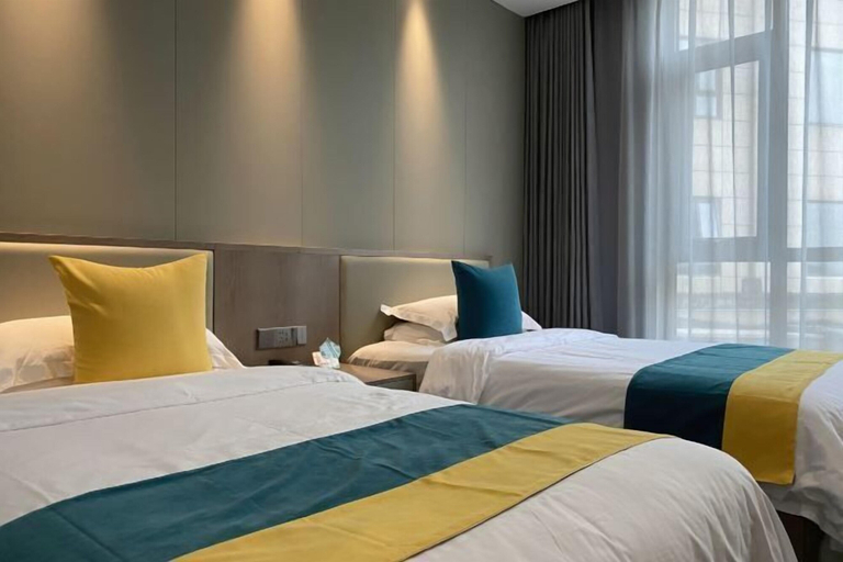 Bedroom 3, Dongyuan Hotel, Zhenjiang