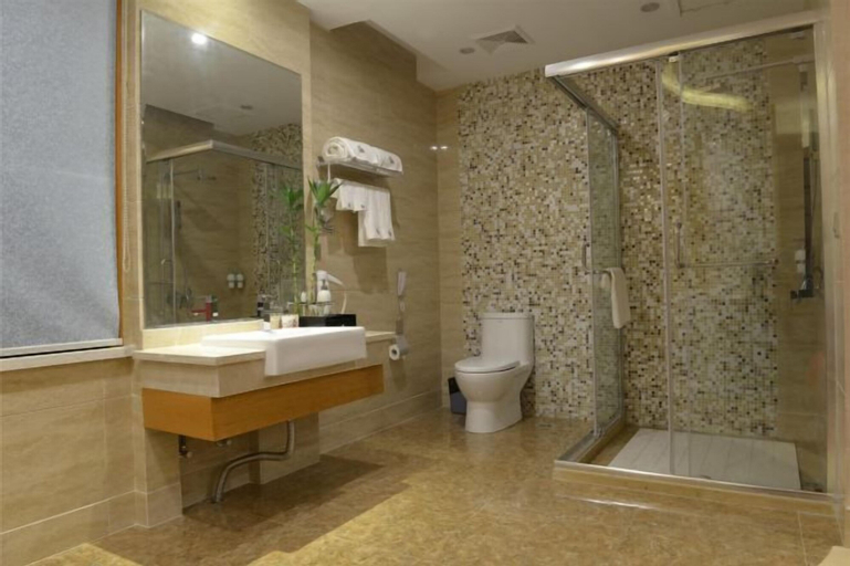 Bathroom 8