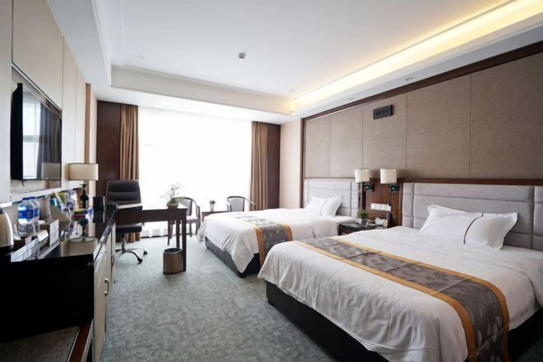 Bedroom 3, Tianzi International Hotel, Xiaogan