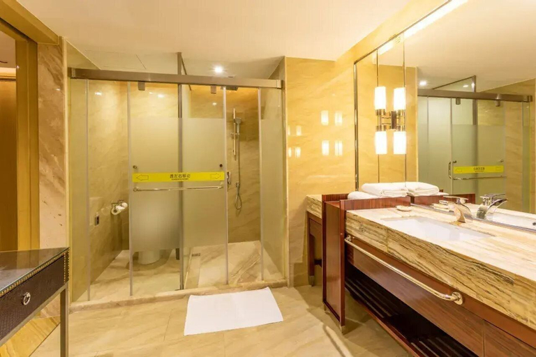 Bedroom 4, Zhongshan Panshan Hotel, Zhongshan