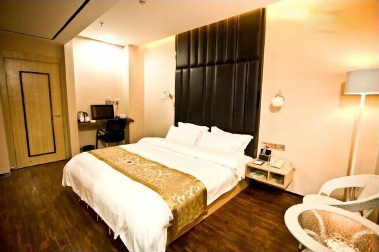 Bedroom 5, Super 8 Lechang Shaoguan Renmin Middle Road, Shaoguan
