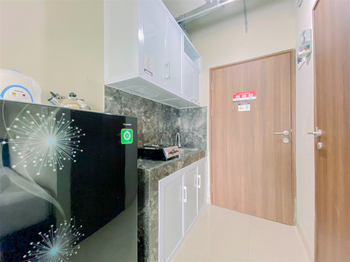 Others 4, Warm and Homey Studio at Royal Sentul Park Apartment By Travelio, Bogor