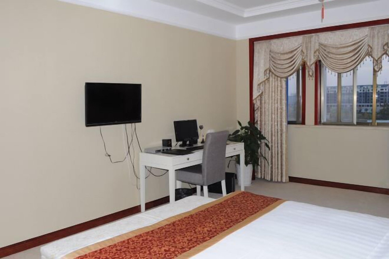 Bedroom 3, Censhan Hotel, Shangrao